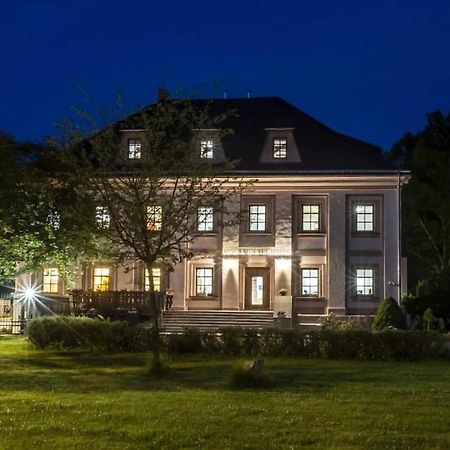 Hotel Zamecek Распенава Экстерьер фото
