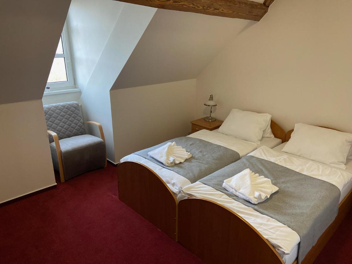 Hotel Zamecek Распенава Экстерьер фото