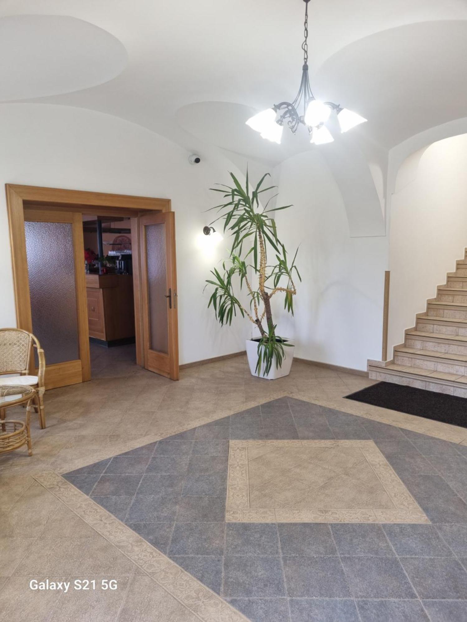 Hotel Zamecek Распенава Экстерьер фото